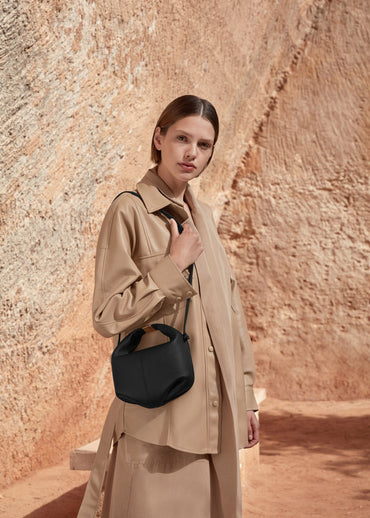 Béri – Noir texturé