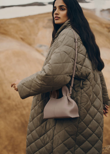 Numéro Neuf Mini – Taupe Texturé