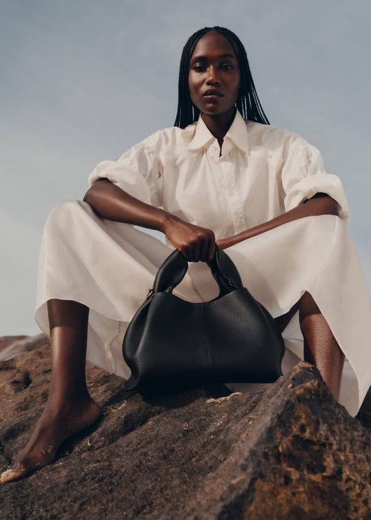 Numéro Neuf – Noir texturé