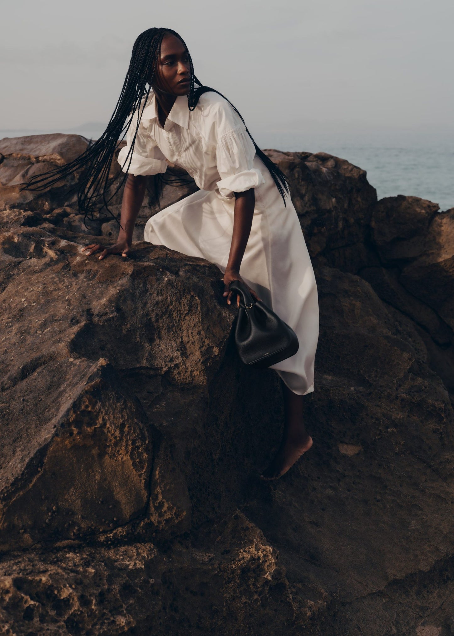 Numéro Neuf – Noir texturé