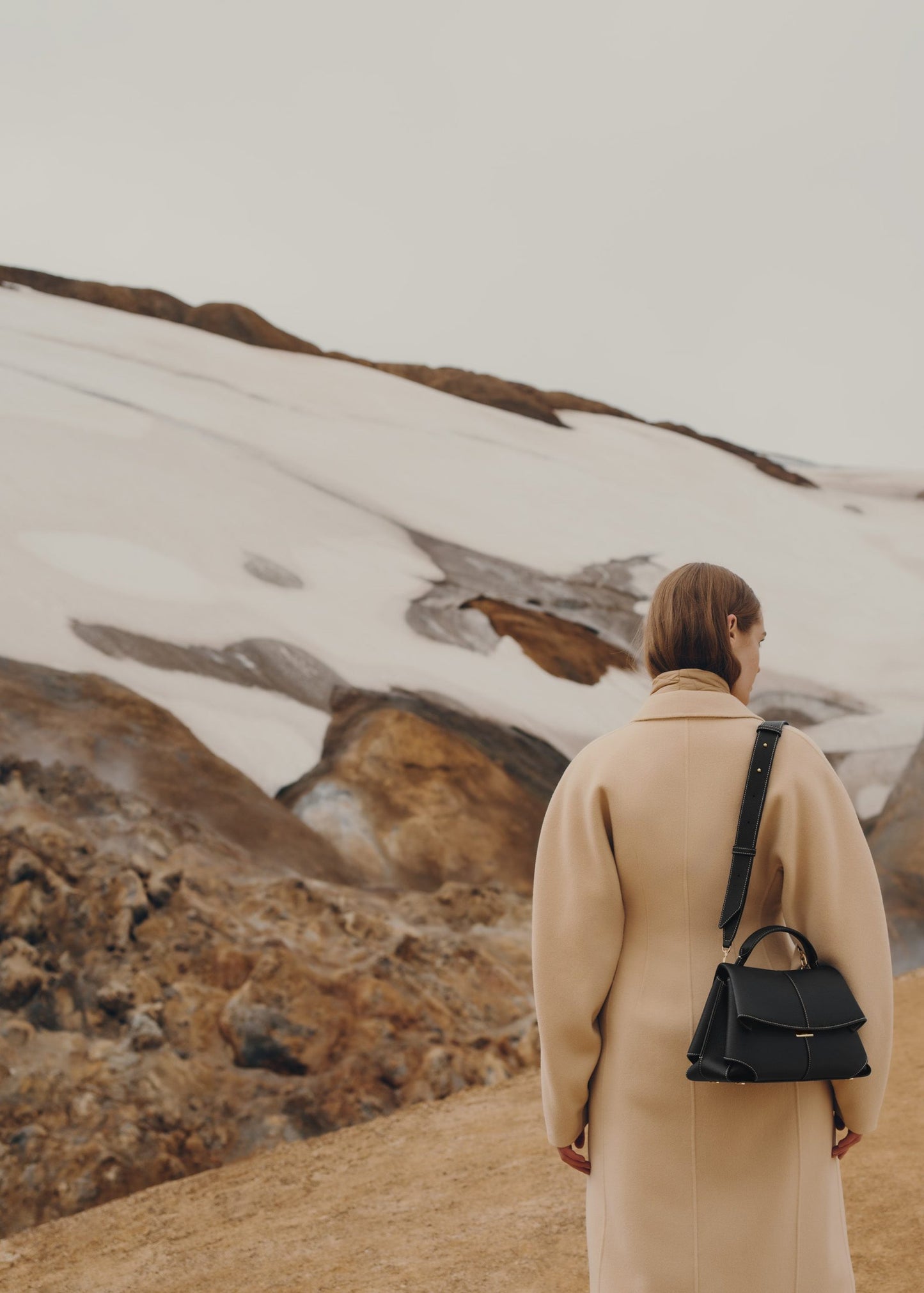 Mokki – Noir texturé