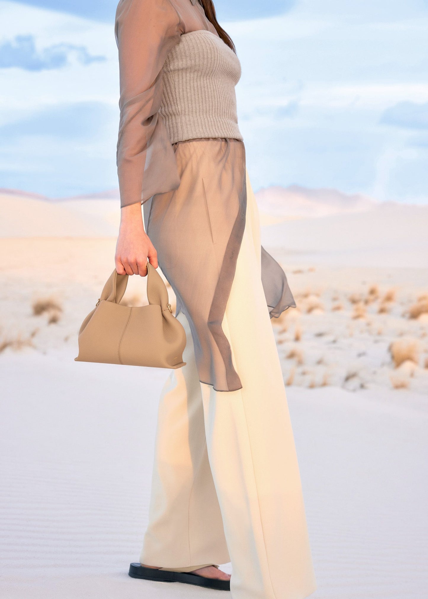 Numéro Neuf Mini – Beige Texturé