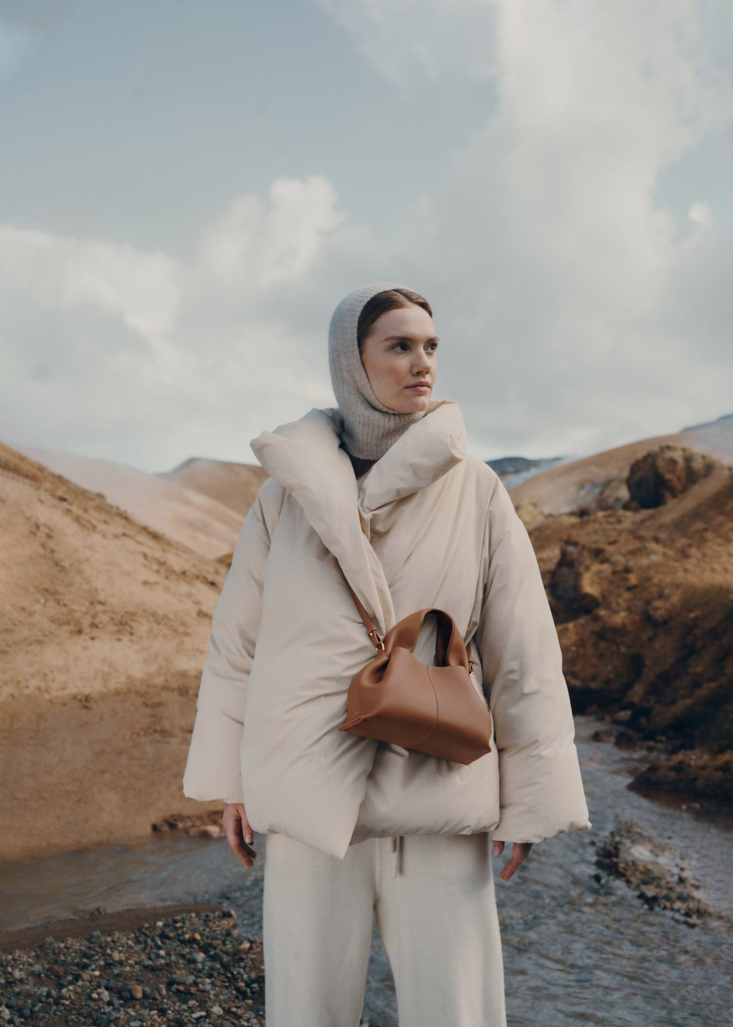 Numéro Neuf Mini – Camel Texturé