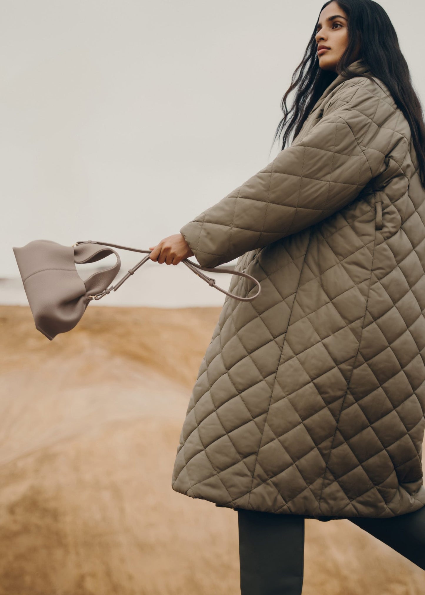 Numéro Neuf Mini – Taupe Texturé