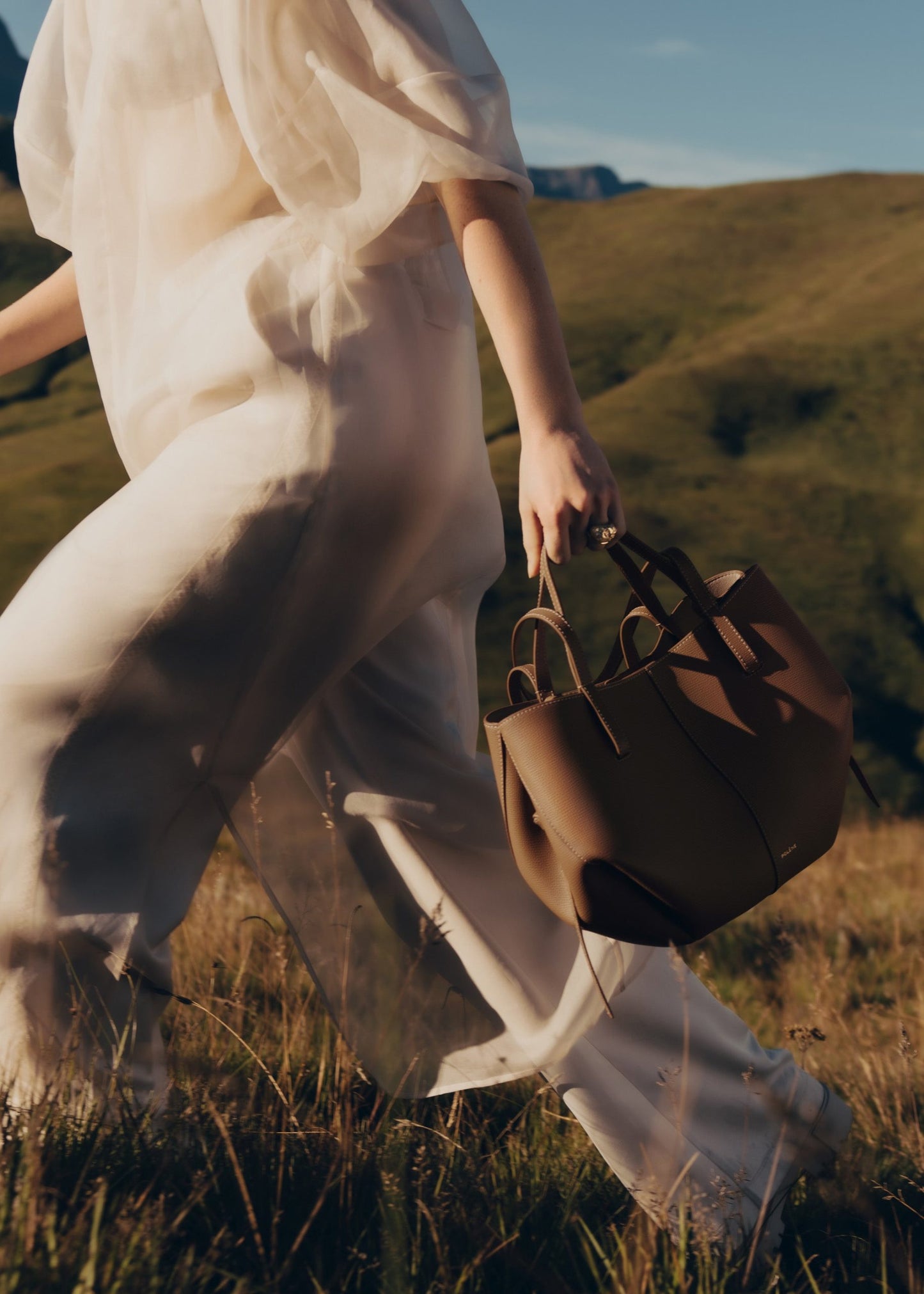 Cyme Mini – Camel texturé