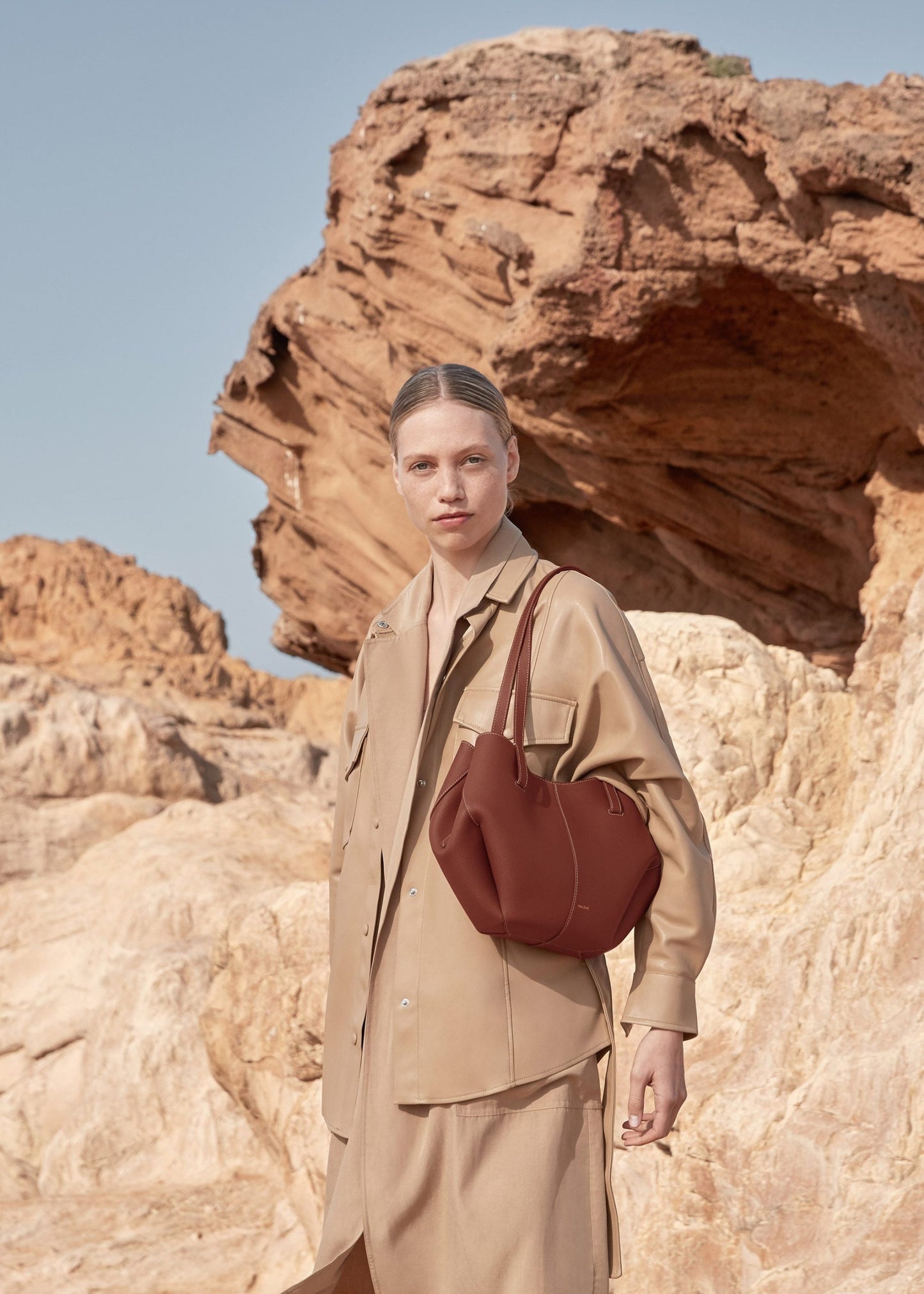 Cyme Mini – Cognac texturé